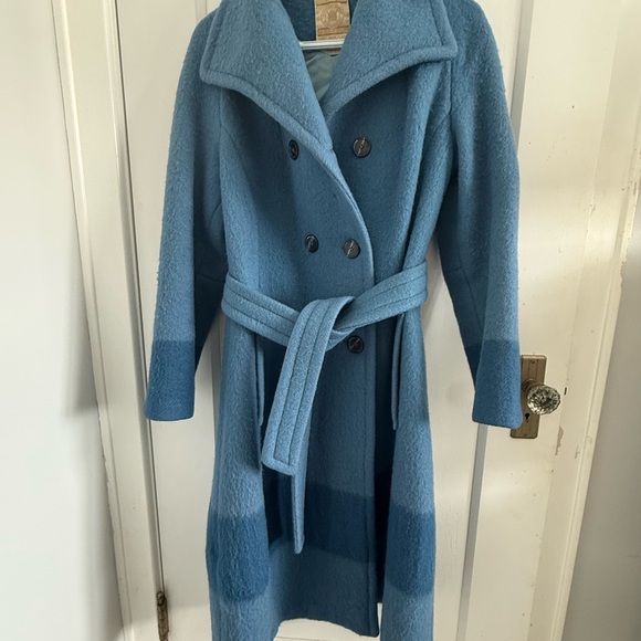 Hudson's Bay Company Jackets & Blazers - Vintage 1970’s Sky Blue Hudson’s Bay Ladies Coat